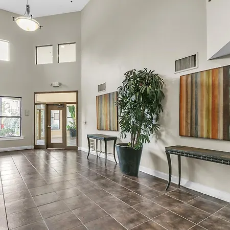 Stylish Sky Lofts Condo In Historic West End Condo
